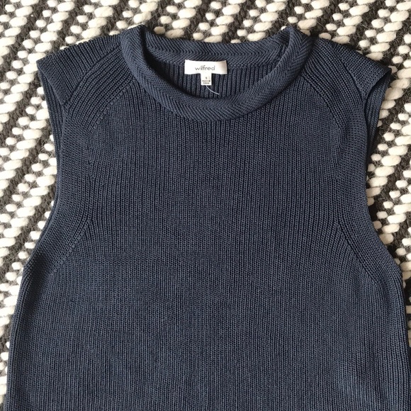 Aritzia Palmier Sweater - Picture 2 of 8